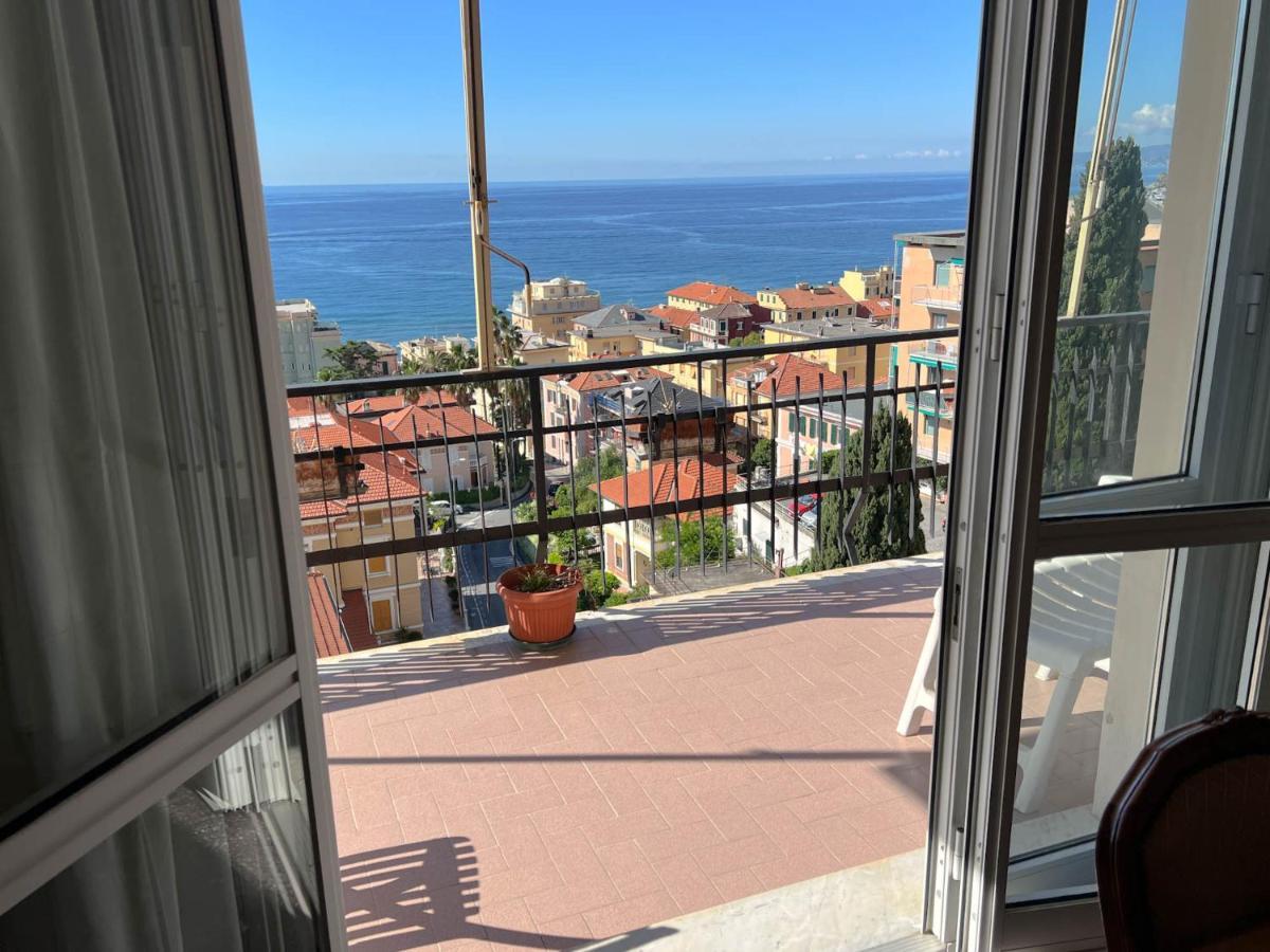 Grande Appartamento Vista Mare Varazze Dış mekan fotoğraf