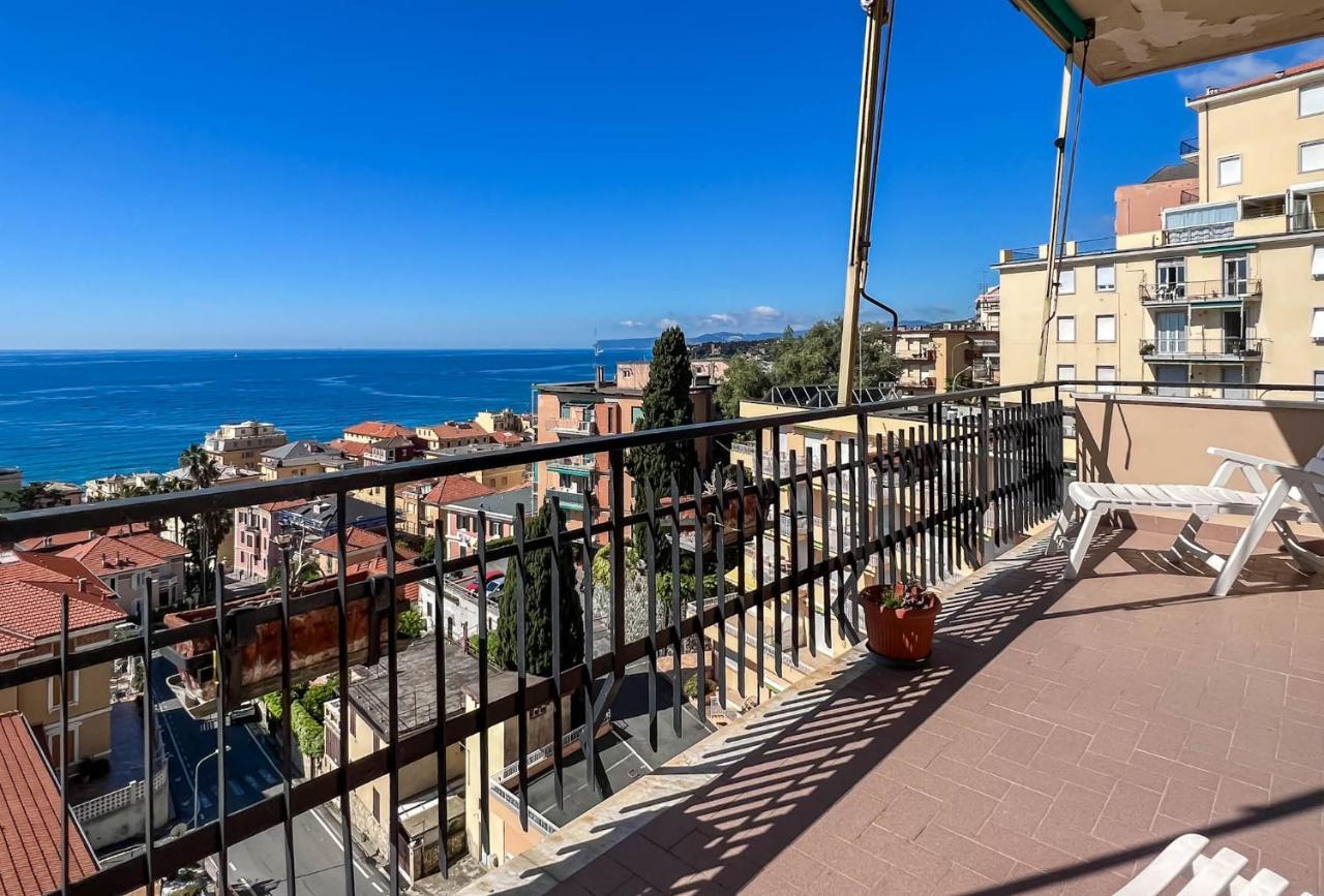 Grande Appartamento Vista Mare Varazze Dış mekan fotoğraf